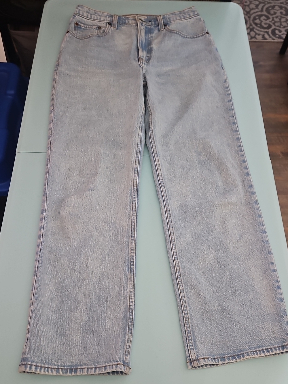 Abercrombie & Fitch The Vintage Straight Jeans High Rise Light Wash Size 26
